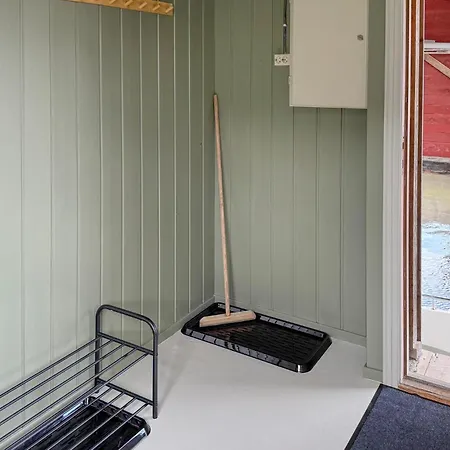 2 Bedroom Lovely In *